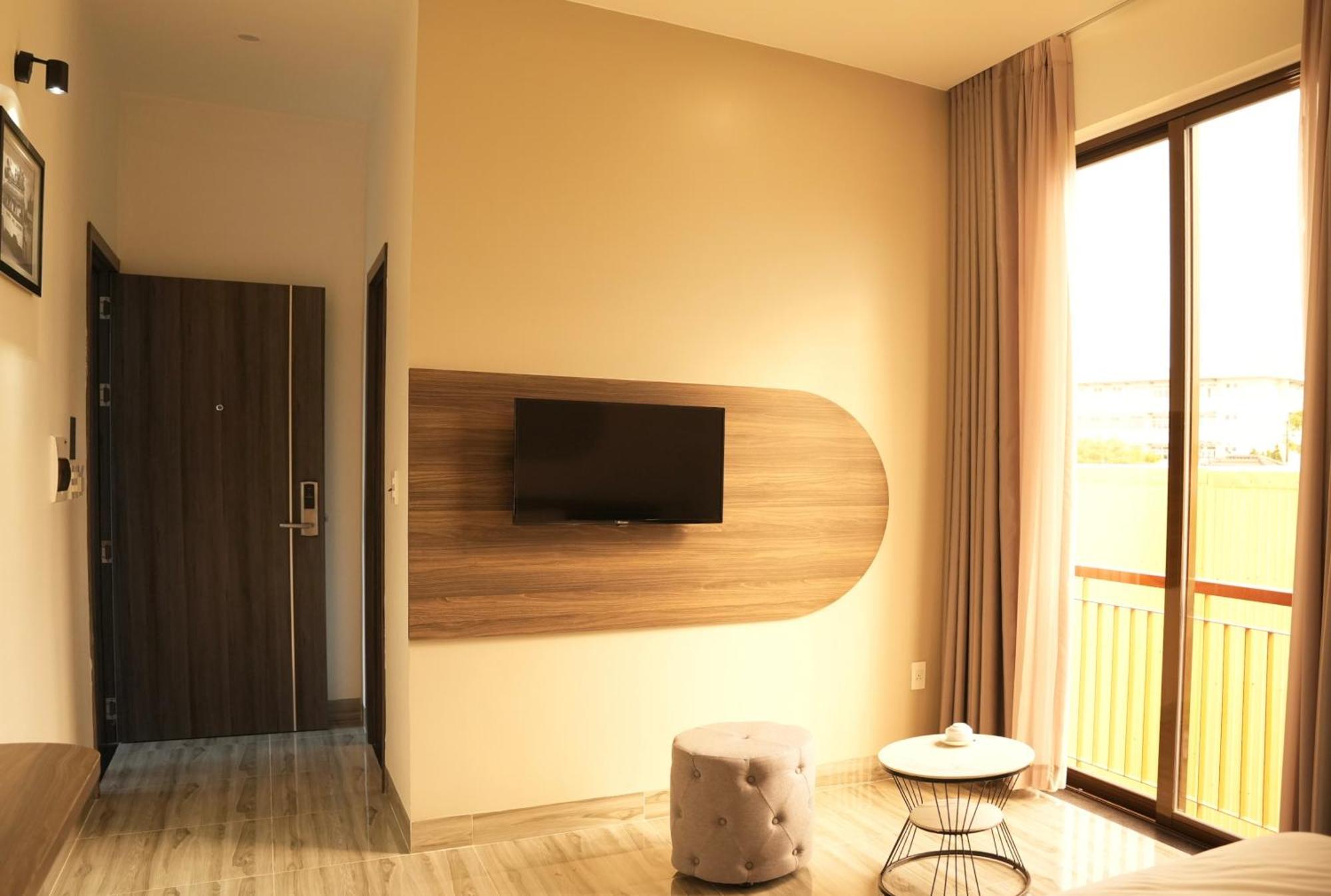 Tuyet Suong Hotel Κουάνγκ Νγκάι Εξωτερικό φωτογραφία